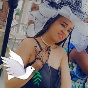 Meet your Posher, Tea